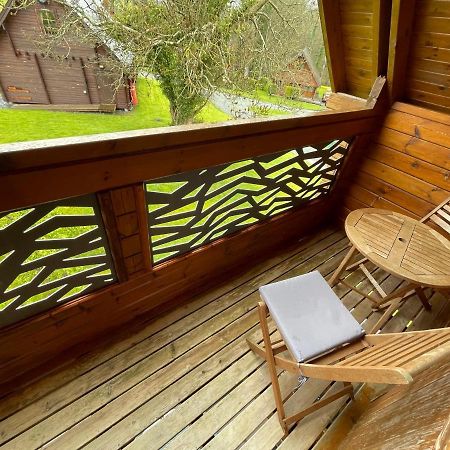 Luxury 3 Bedroom, 3 Bathroom Lodge With Hot Tub Llanbedr  Exteriör bild